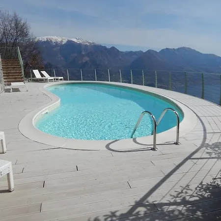Miralago Holiday Holiday home Parzanica