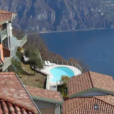 Miralago Holiday Holiday home Parzanica
